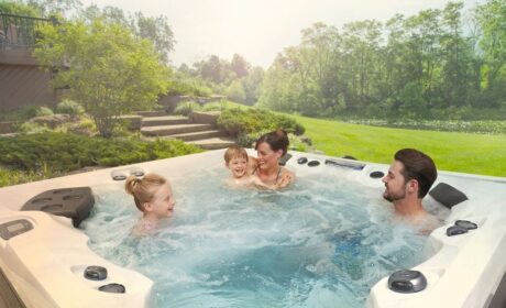 Select the Best Out of Hot Tubs For Sale and Release Your Everyday Work Stress