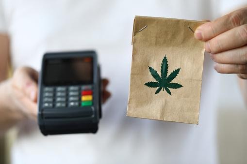 Same day weed delivery: what are the challenges that the industry faces?