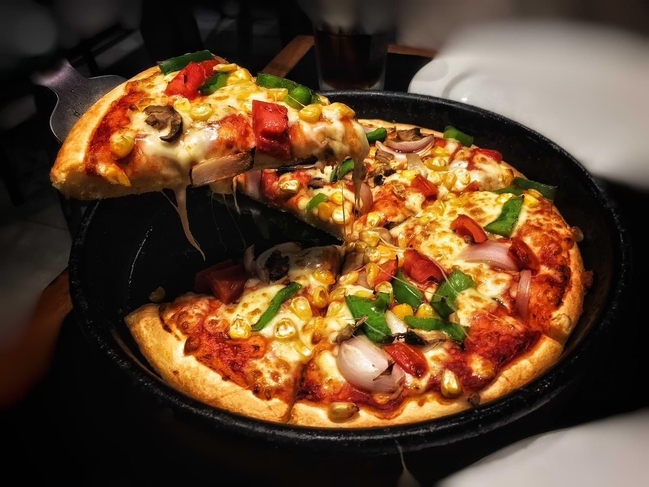 Top tips for finding the best Halal pizza and kebab's in Surfers Paradise