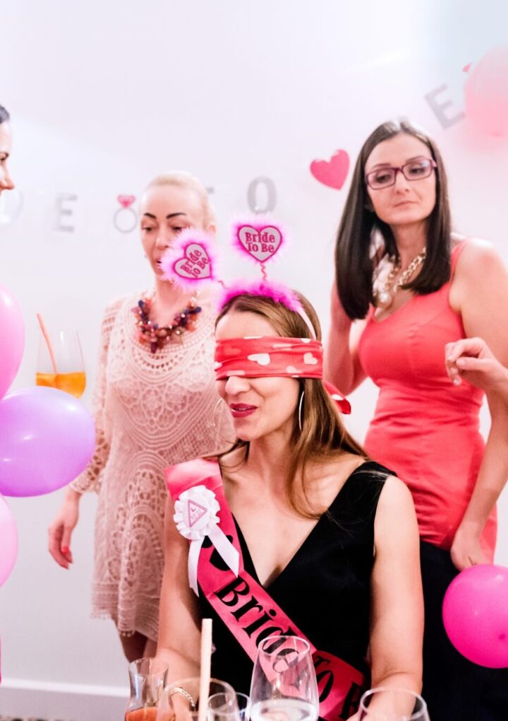 7 Steps to Host a Bridal Shower From Beginning to End
