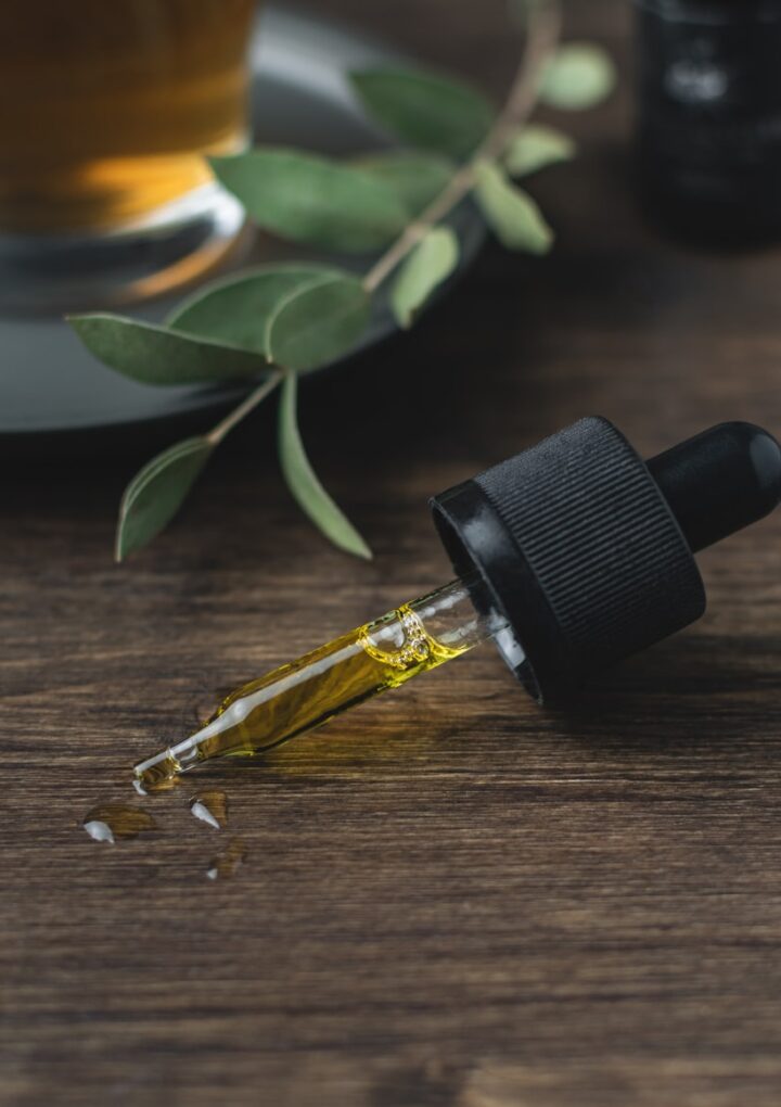 How to Choose the Right CBD Wholesale Partner