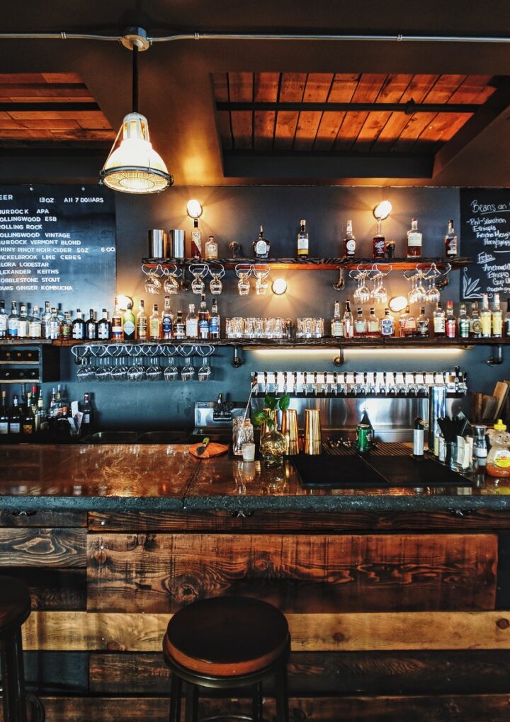 What to look for from the best bars on the Sunshine Coast