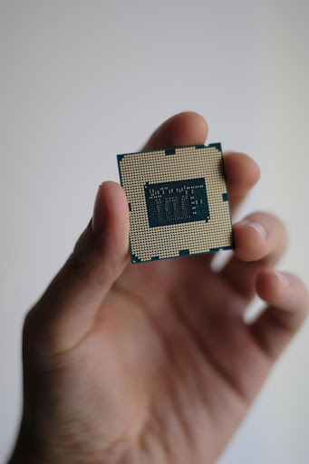 Intel Evo vs Apple M1: What’s the Difference?