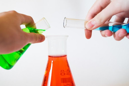 Science matters – 7 good reasons why you should study chemistry