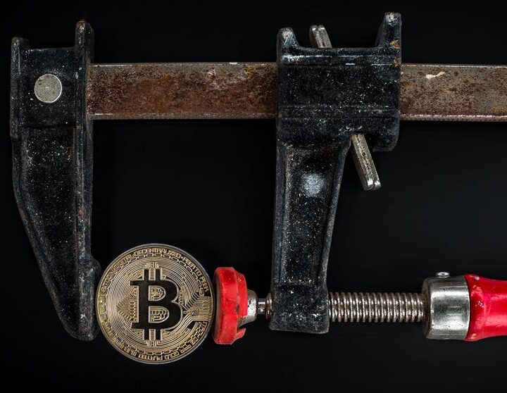 How Does Bitcoin Improve The Oil Industry?