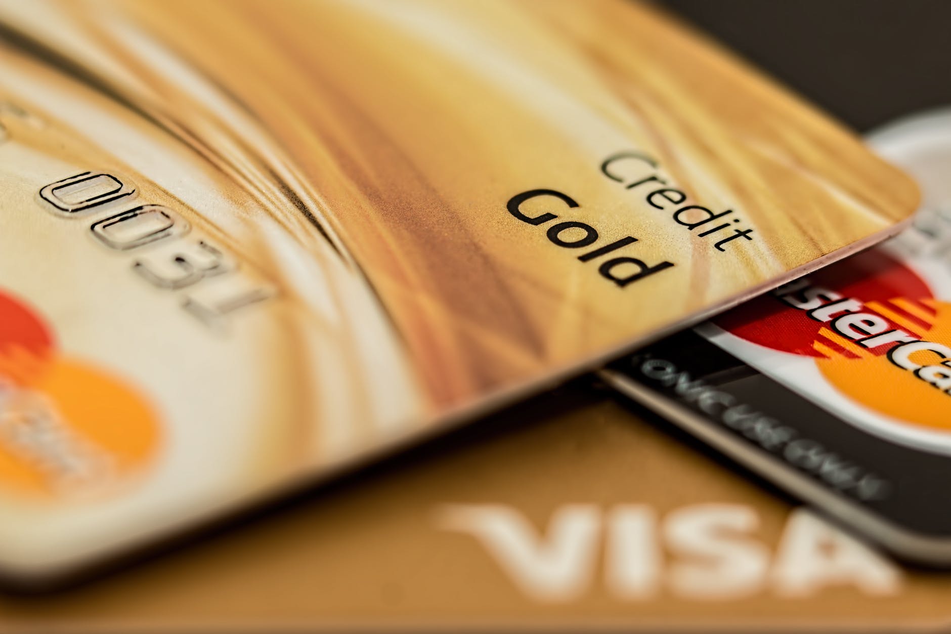benefits to credit cards