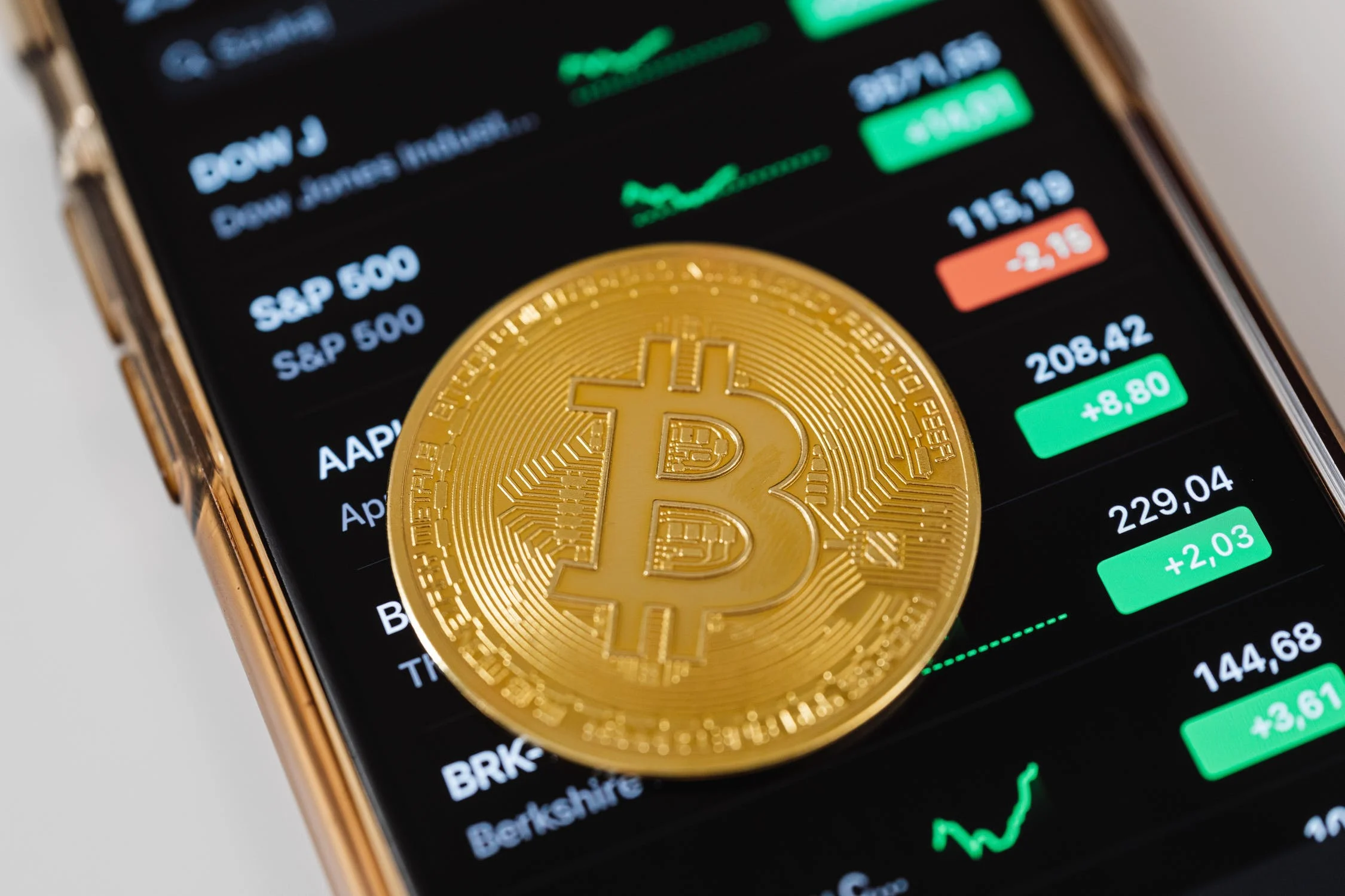Which Crypto Currencies Have a Brighter Future than Bitcoin and Other Currencies?