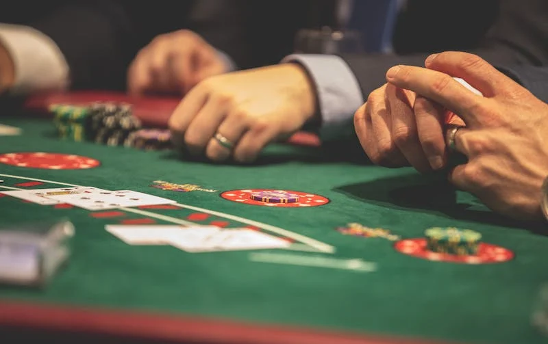 Online Blackjack Pages Highlight the Importance of Being Personable to Attract Customers