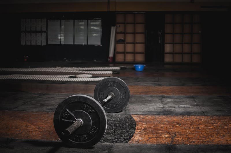 The Pros and Cons of Building a Gym at Home