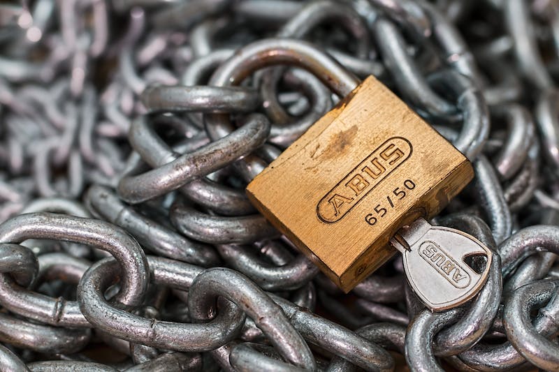 5 signs that its time to change your locks