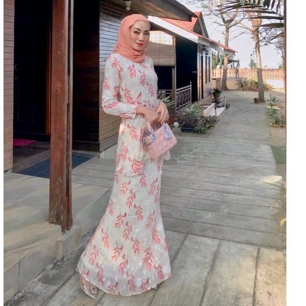 Baju Kurung: The Perfect Outfit for Raya Celebrations