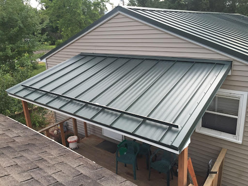 Metal Roofing in Extreme Climates: How It Performs in Harsh Weather Conditions