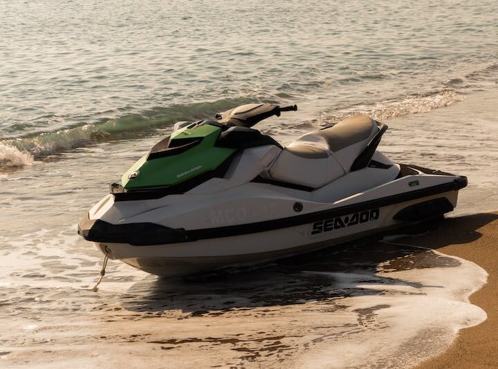 What are the Compelling Reasons to Experience the Adventure of Jet Ski Rides?
